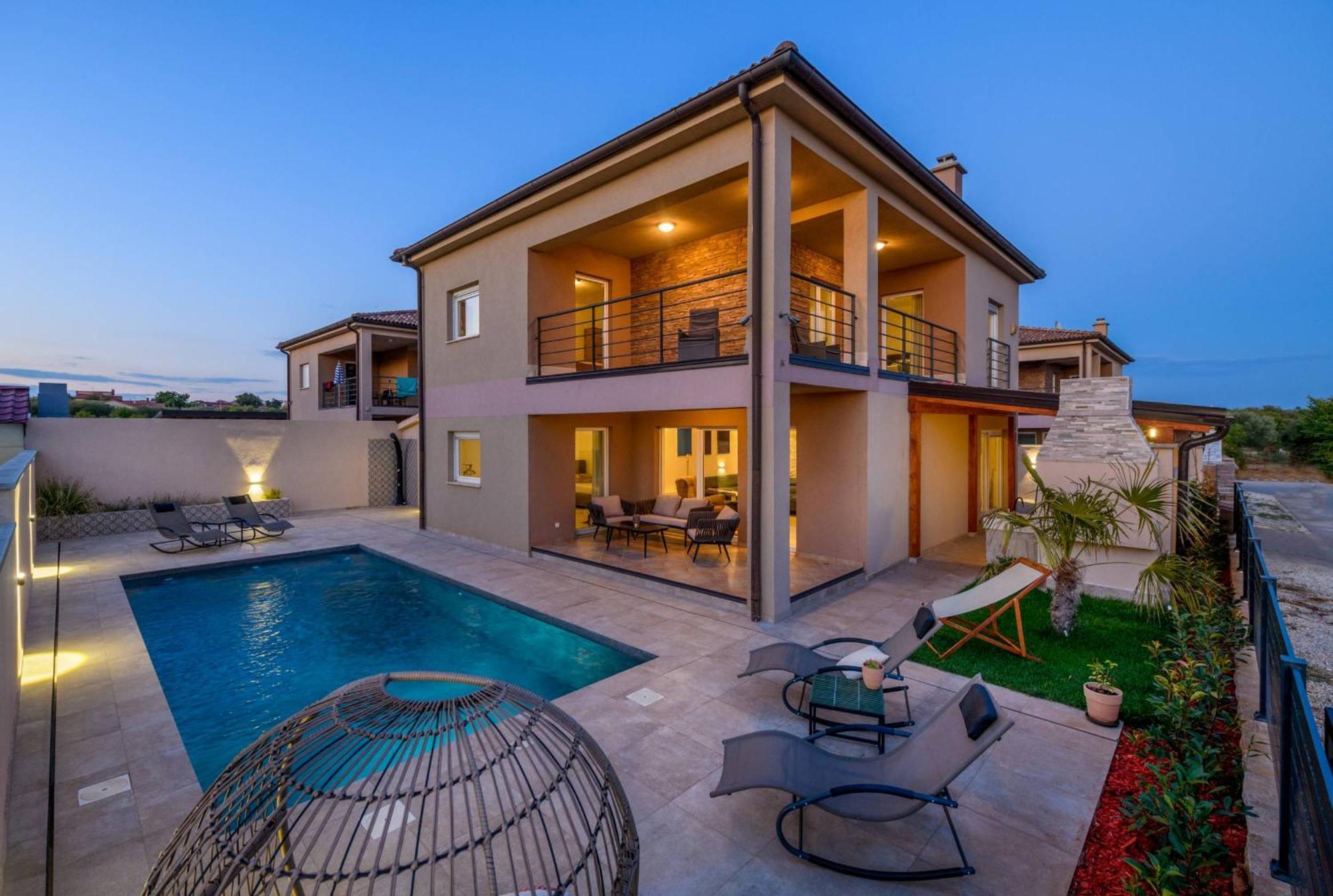 Villa Brionika Mit Pool Vodnjan Exterior photo